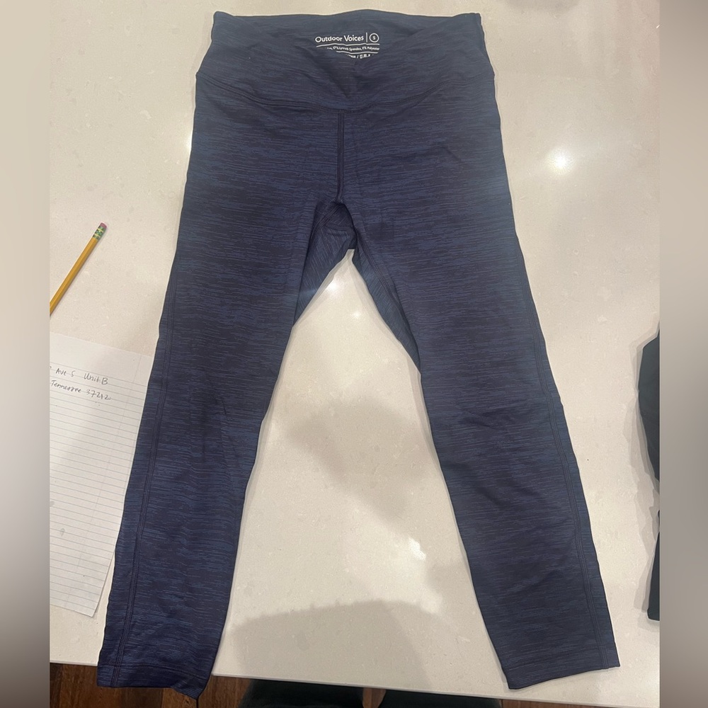 Navy OV Warm Up Cropped Leggings size S